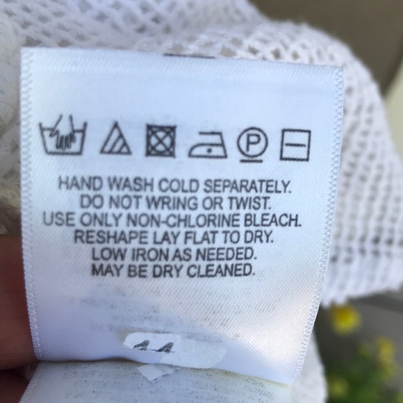 Akemi + Kin mesh embroidered T-shirt - Picture 7 of 7